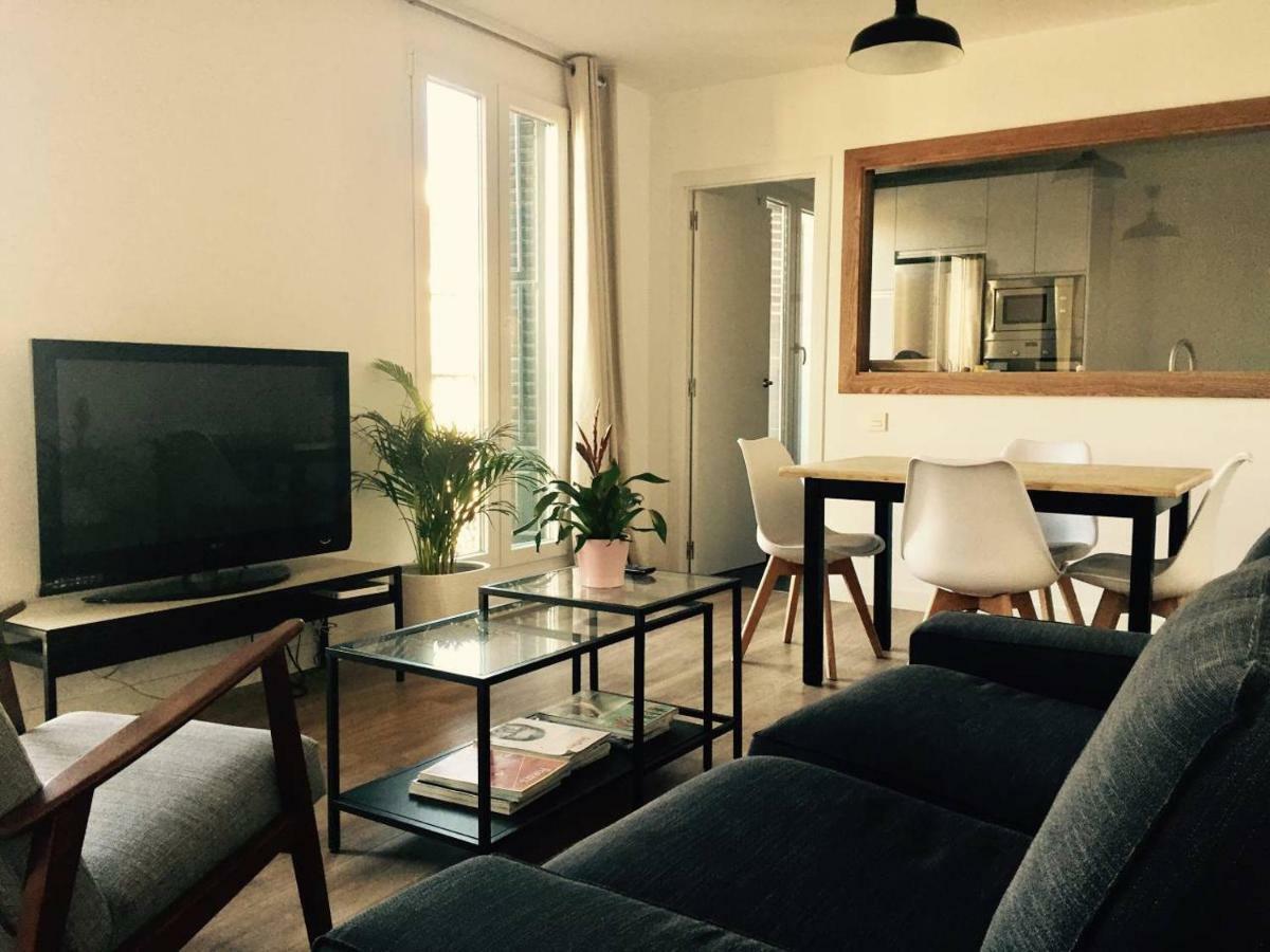 Charming And Bright Apartment Madrid Bagian luar foto