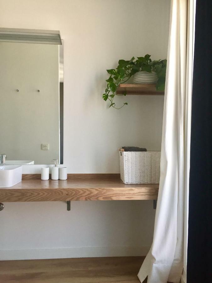Charming And Bright Apartment Madrid Bagian luar foto