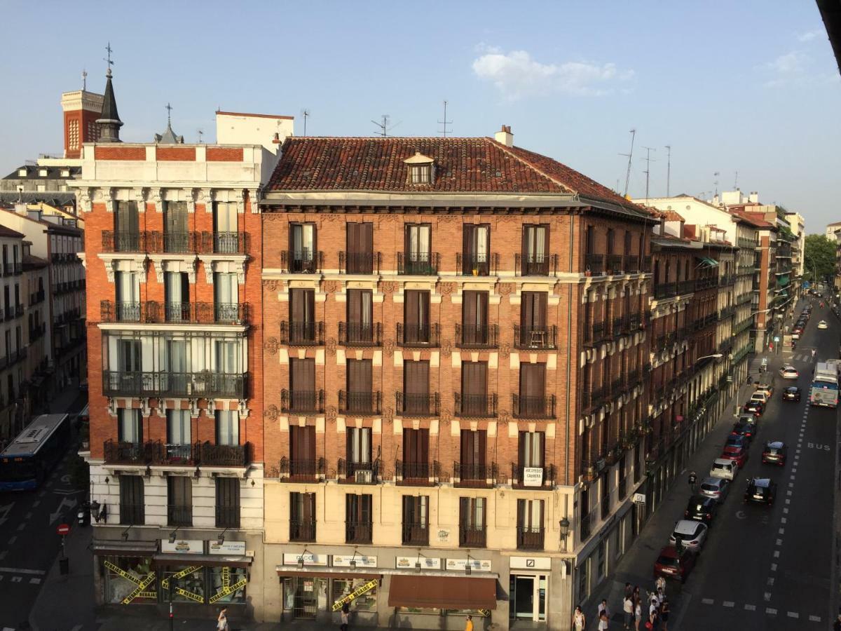 Charming And Bright Apartment Madrid Bagian luar foto